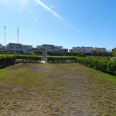 Amwaj North Coast Villa エル・アラメイン エクステリア 写真